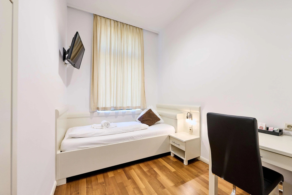 EKONO by Leva Hotel Strasser — 4