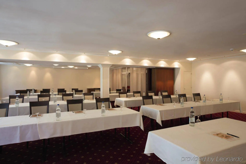 Hotel Roter Turm - фото 9