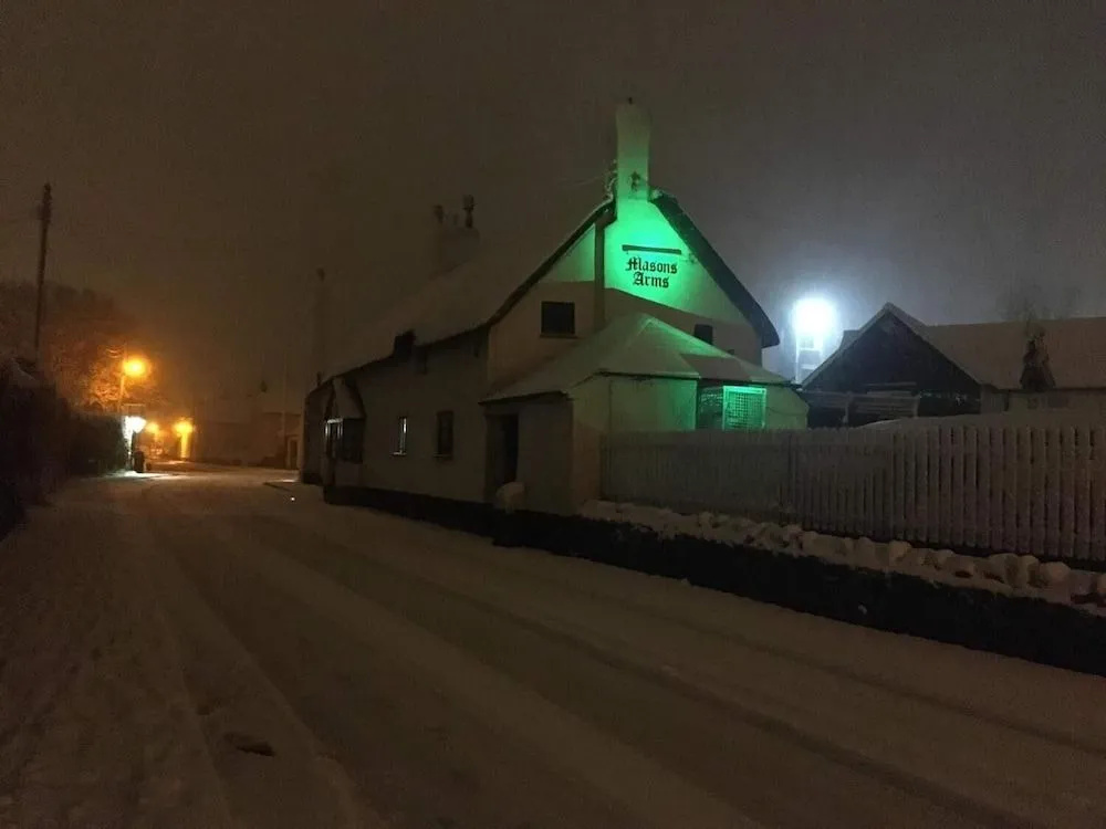 The Masons Arms