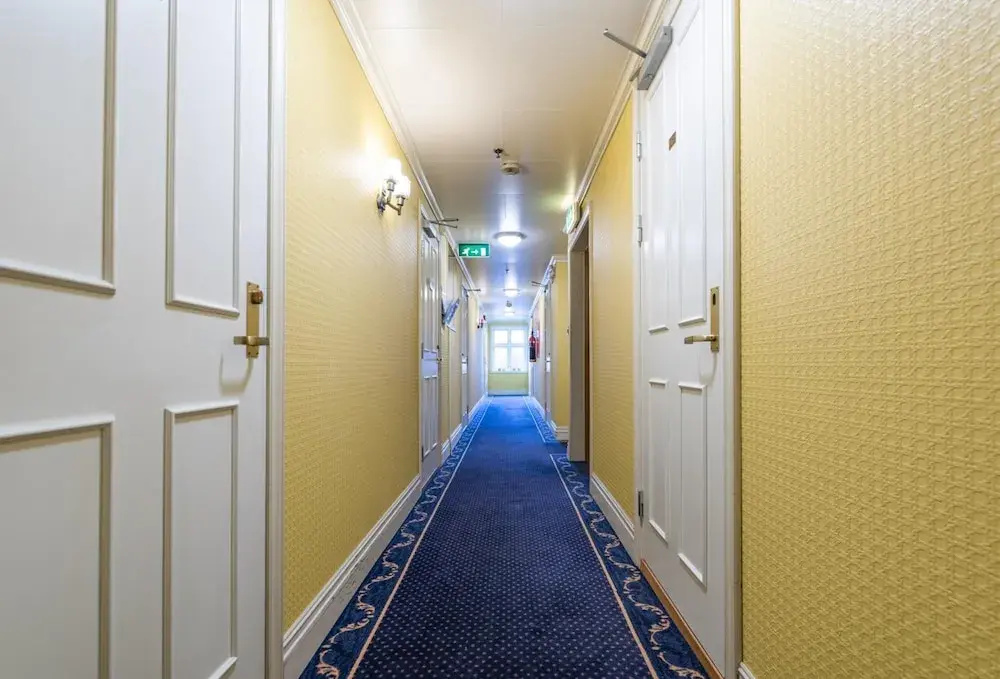 Hotel photo 12