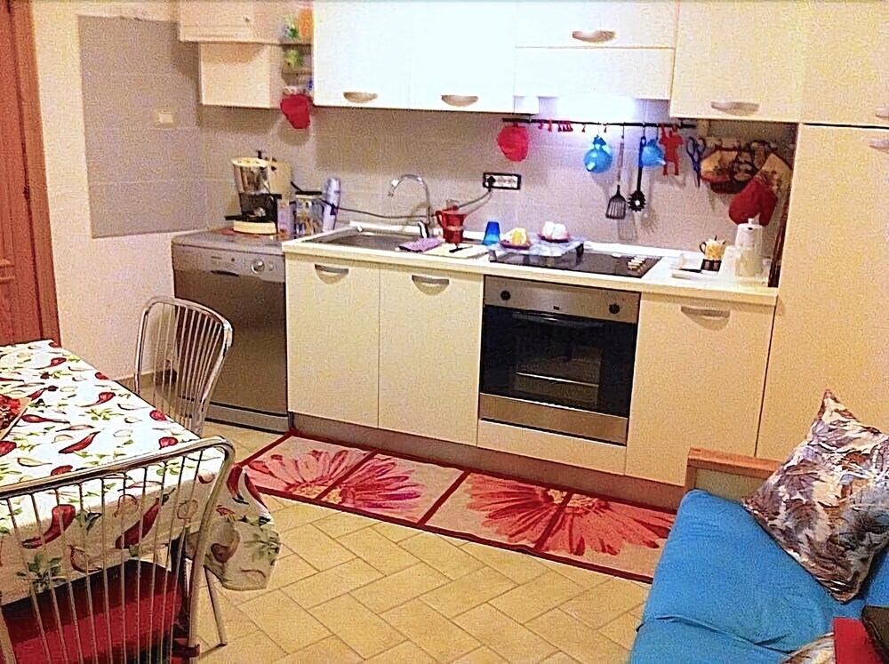 gallery_image_hidden_6