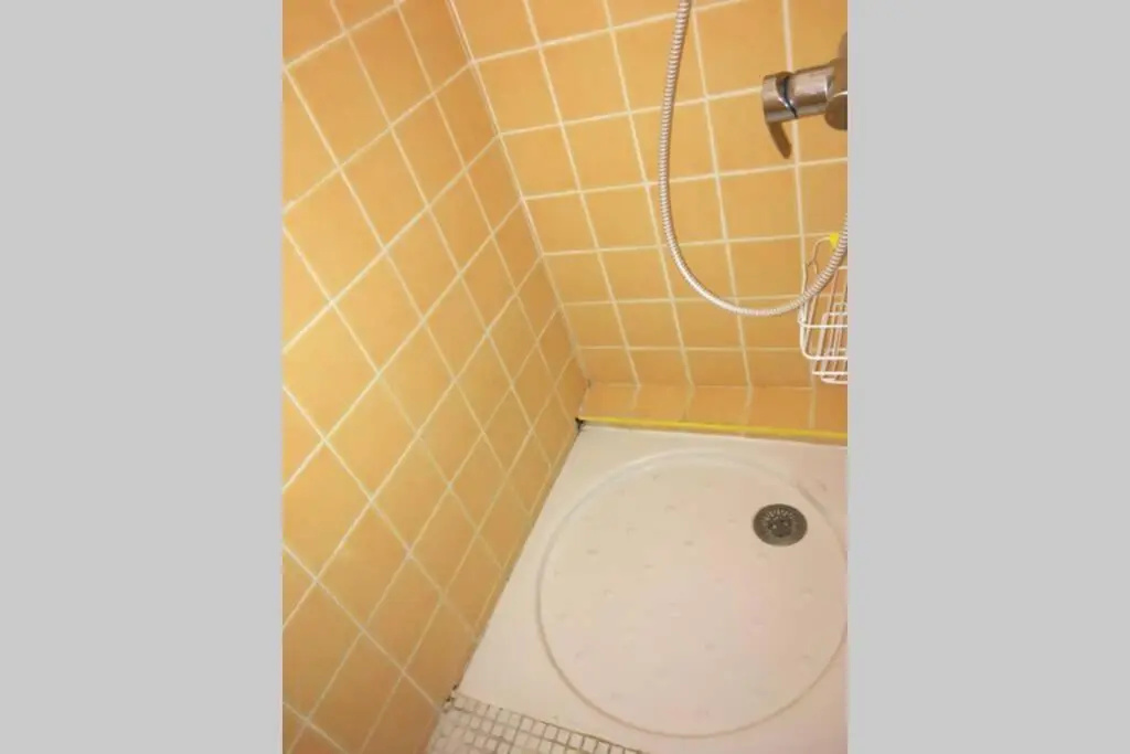 Studio meublé 28m2 vue côté Balaruc centre et massif de la Gardiole