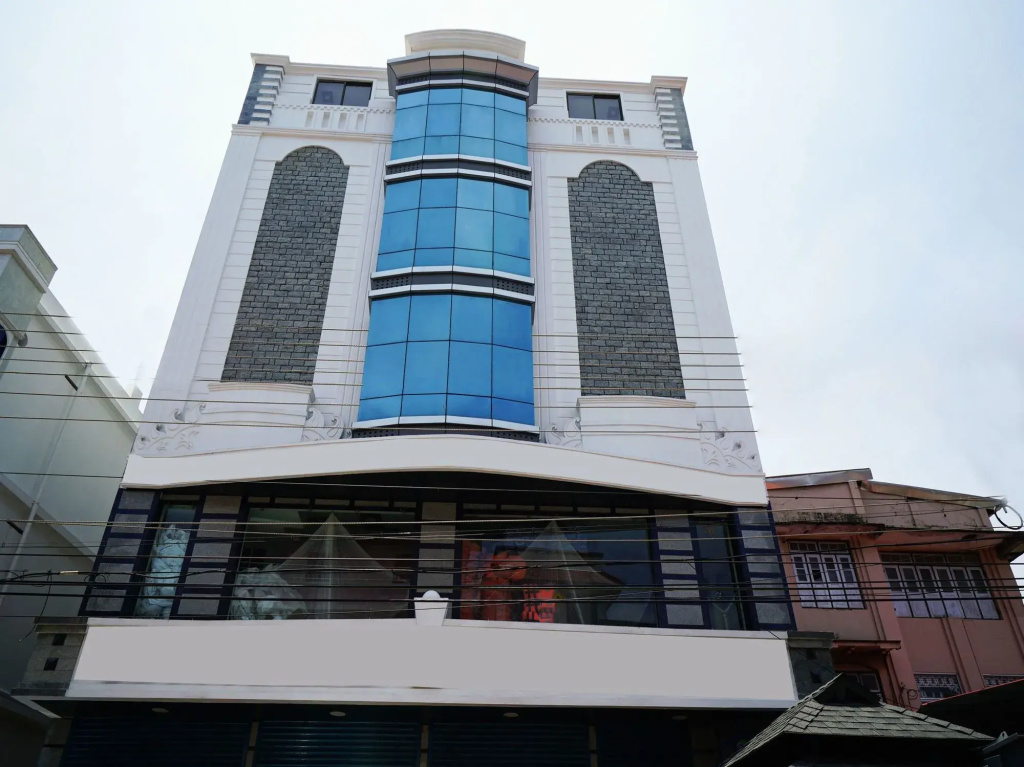 OYO Rooms 025 Ernakulam Broadway
