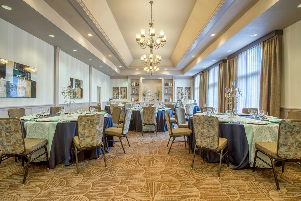 Holiday Inn Auburn by IHG - Général