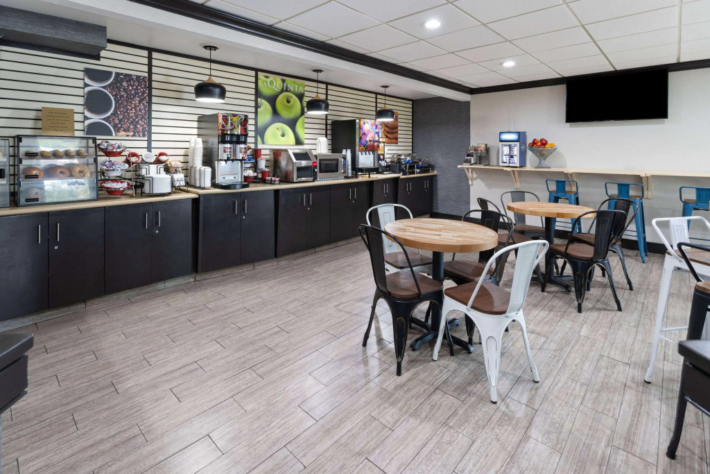 La Quinta Inn by Wyndham Buffalo Airport - Général