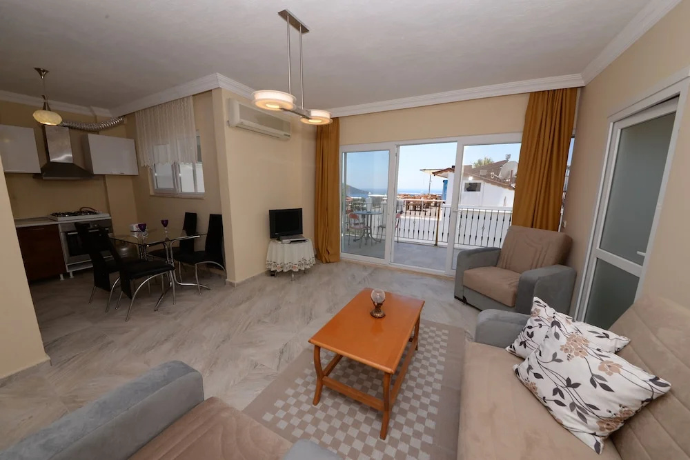 1 Bedroom Apartment with sea view