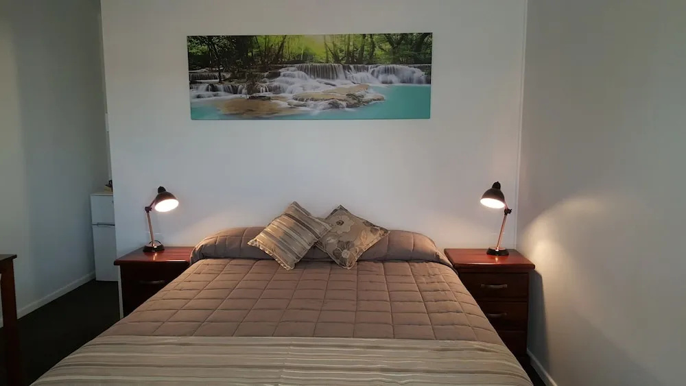 Standard Double room with balcony (full double bed)