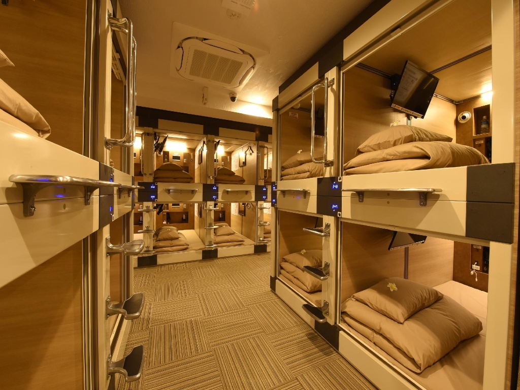Capsule Hotel Anshin Oyado Premier Resort Kyoto Shijo Karasuma 사진 3