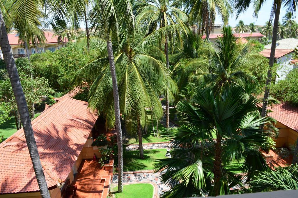 Le Aqua Resort & Spa Phan Thiet (Ex.Swiss Village Resort & Spa)