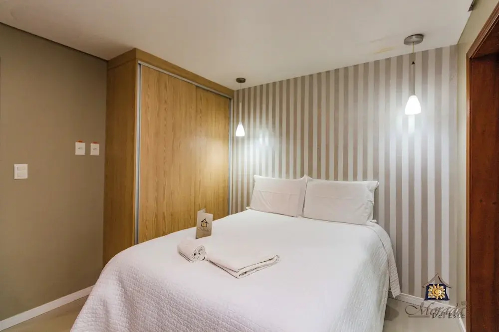 Deluxe Double room (full double bed)