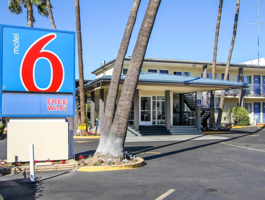 Motel 6 San Diego Airport - Harbor