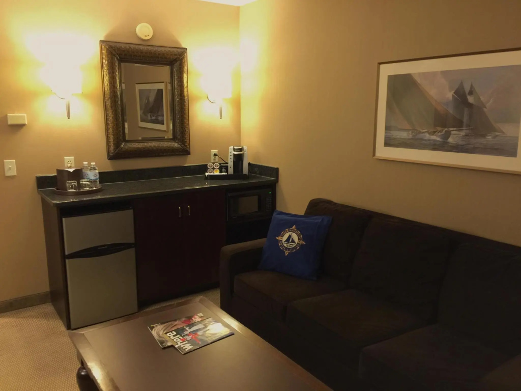 Salem Waterfront Hotel & Suites - Général