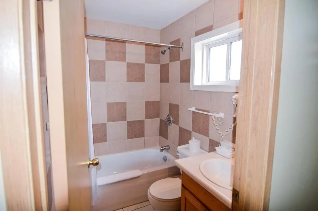 Suite with lake view