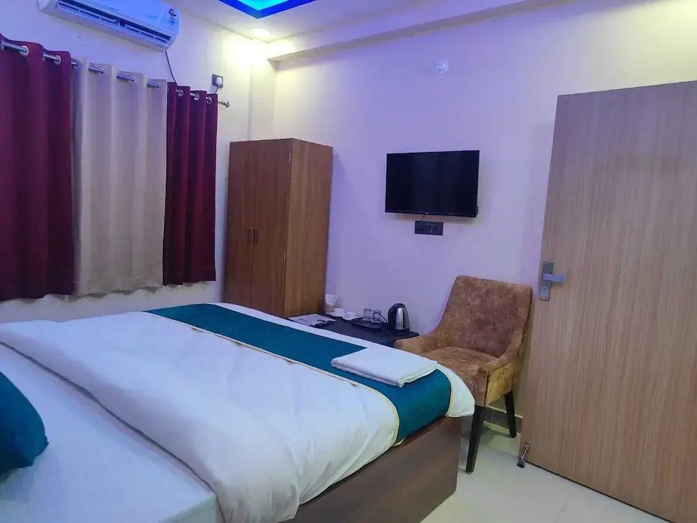 Pavitram Hotel & Banquet — фото 5