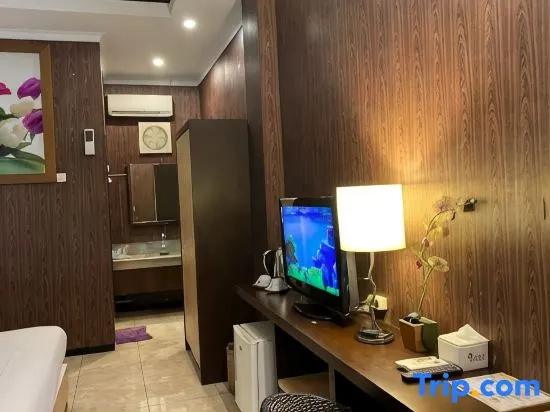 Hotel New Merdeka Pati - Chambres