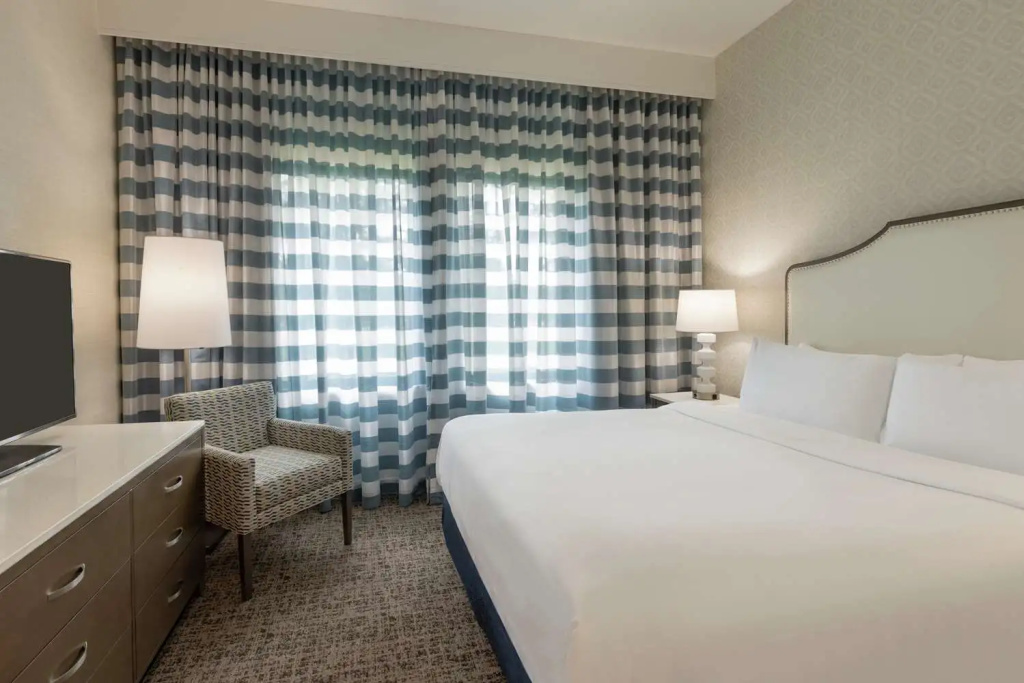 Embassy Suites by Hilton Philadelphia Valley Forge - Chambres