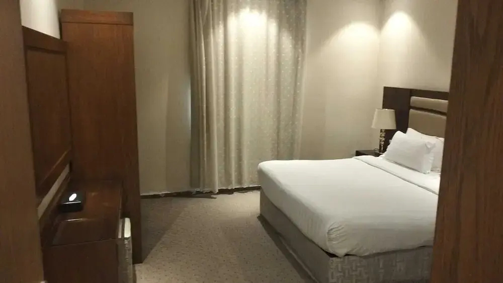 Masharf hira hotel