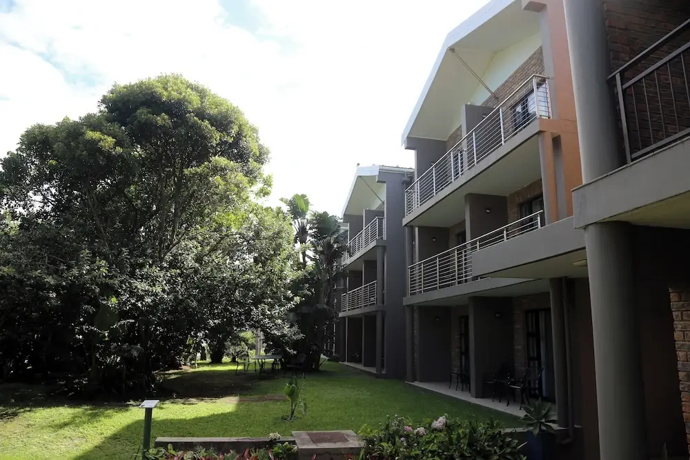 Blue Lagoon Hotel and Conference Centre - Chambres
