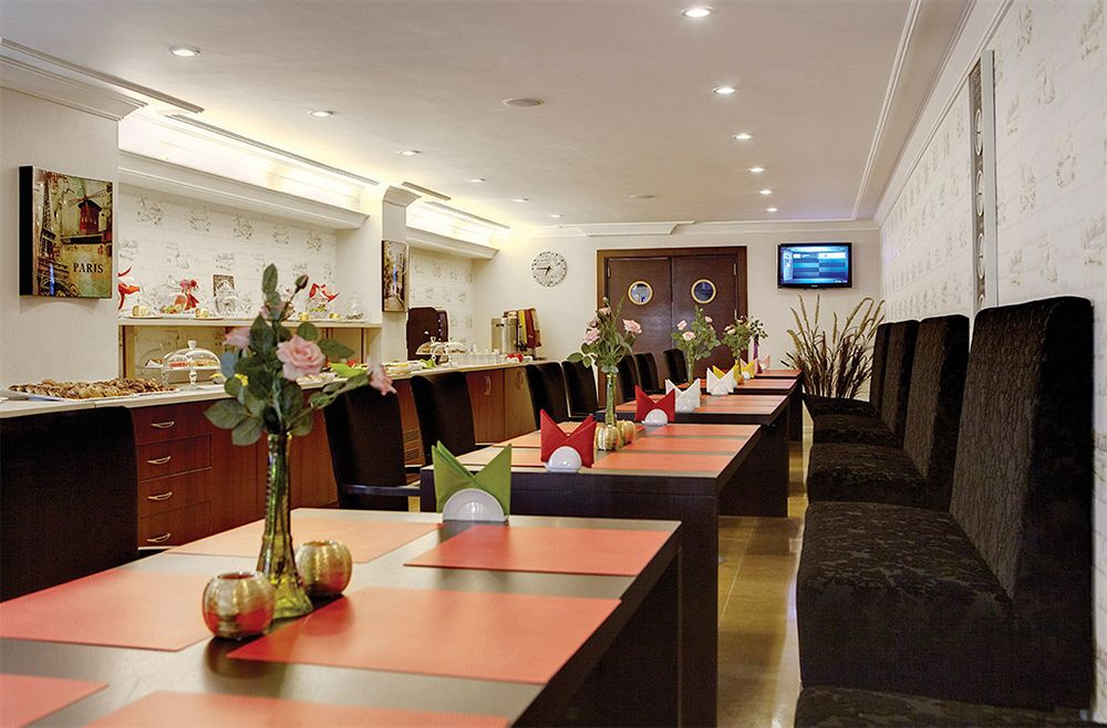 Food & Beverage