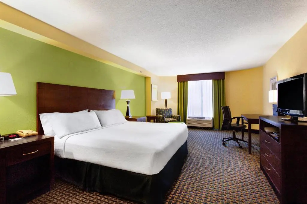 Holiday Inn & Suites Daytona Beach on the Ocean by IHG - Chambres