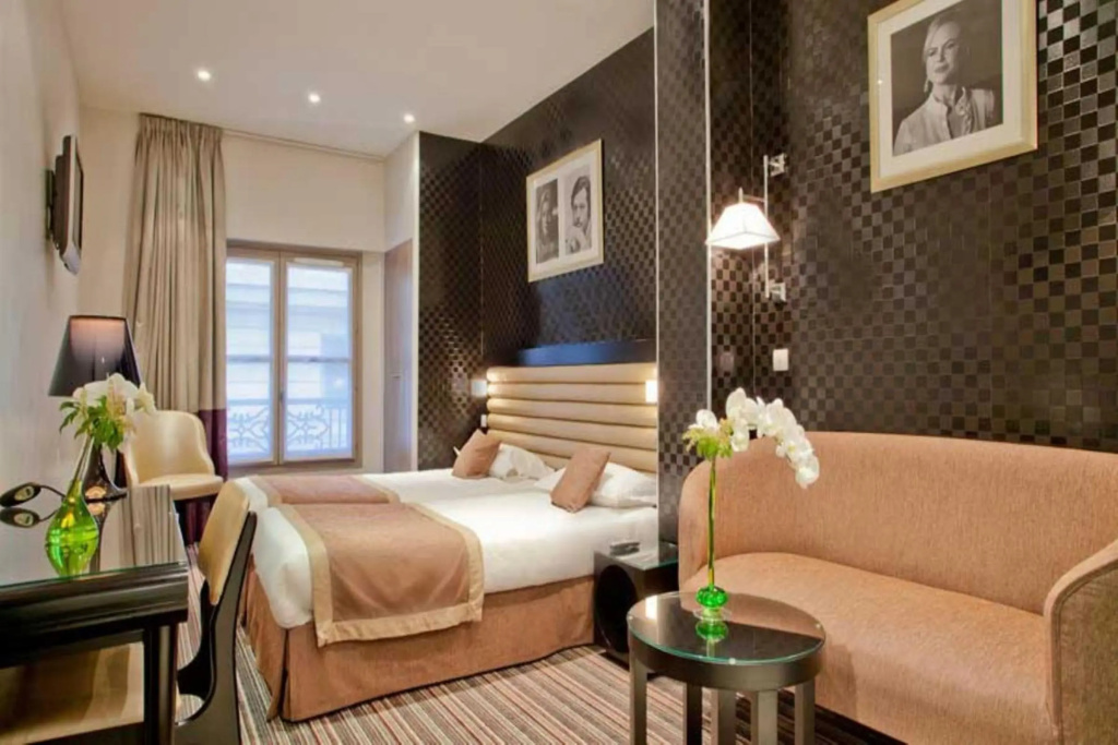 Hôtel Icône — 2
