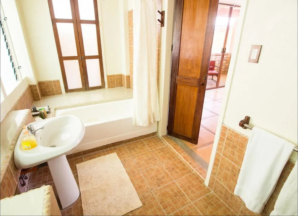 Deluxe Double room with balcony (full double bed)