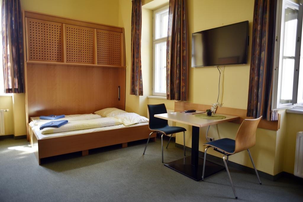 Junges Hotel Tulln by null