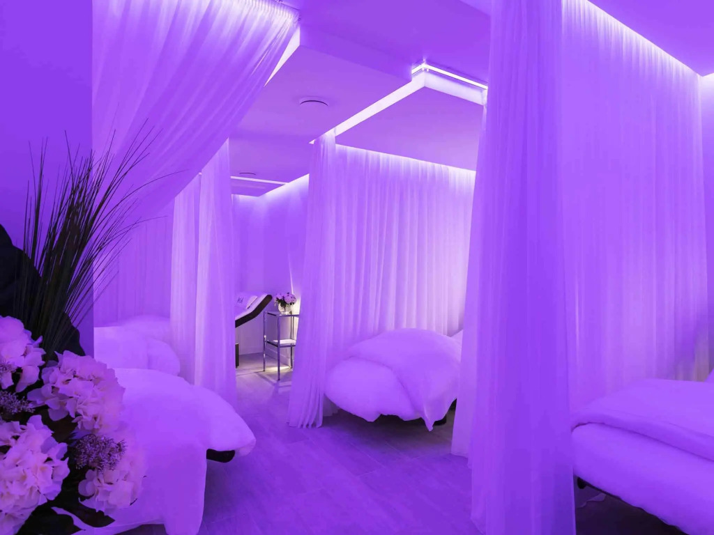 Hotel Barrière Le Normandy Deauville by null