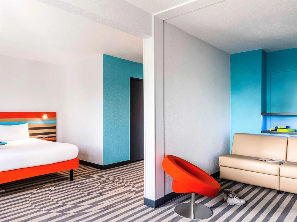 Standard Family Suite