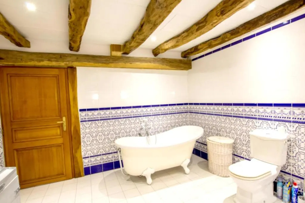 Afficher la photo 8 — Villa de 6 chambres avec piscine interieure jardin amenage et wifi a Carlux