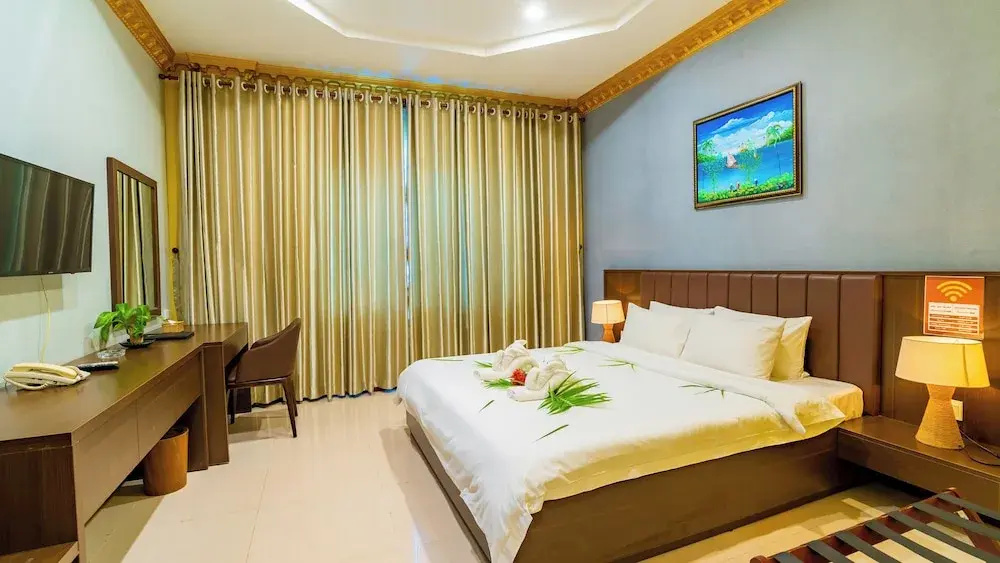 Standard Double room (full double bed)