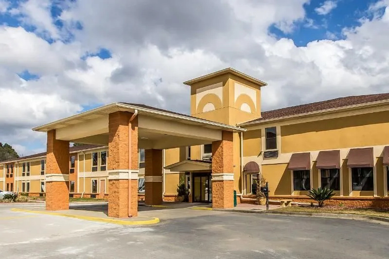 Quality Inn