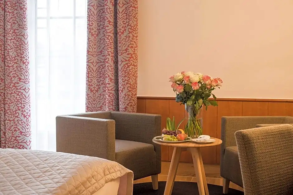 Hotel Bayerischer Hof - Chambres