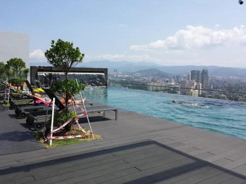 Beach & Waterfront
