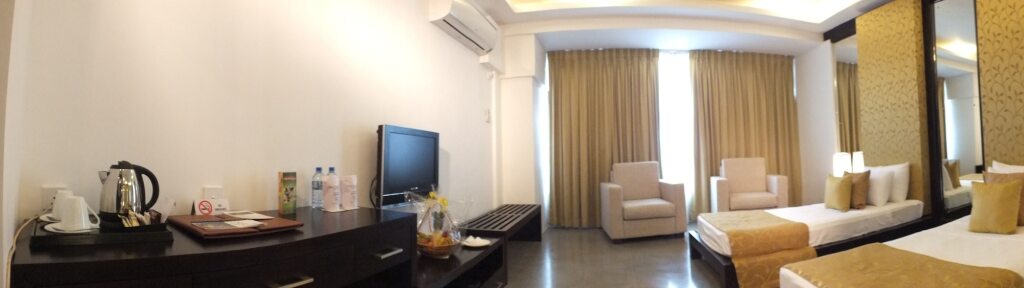 Hotel Tourmaline