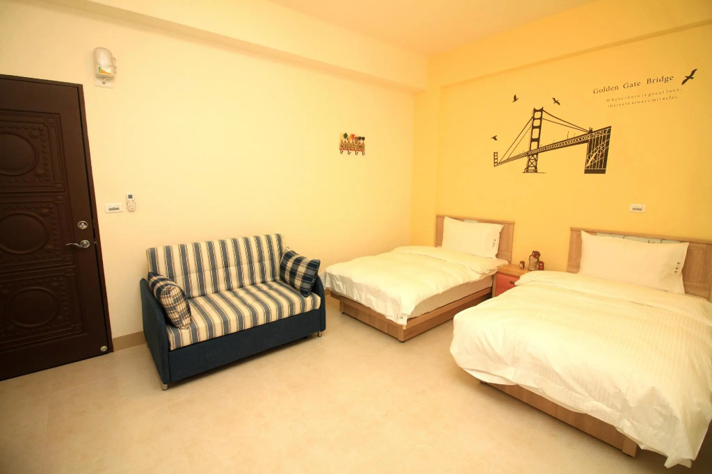 Standard Double room (twin beds)