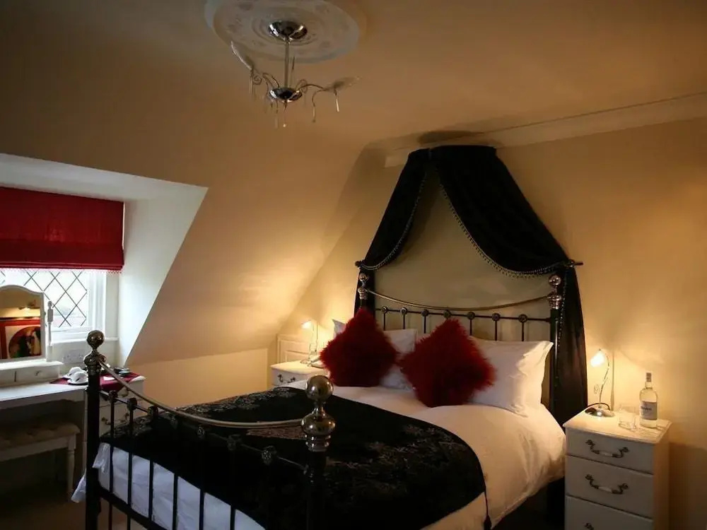 Les Bouviers Restaurant with Rooms - Général