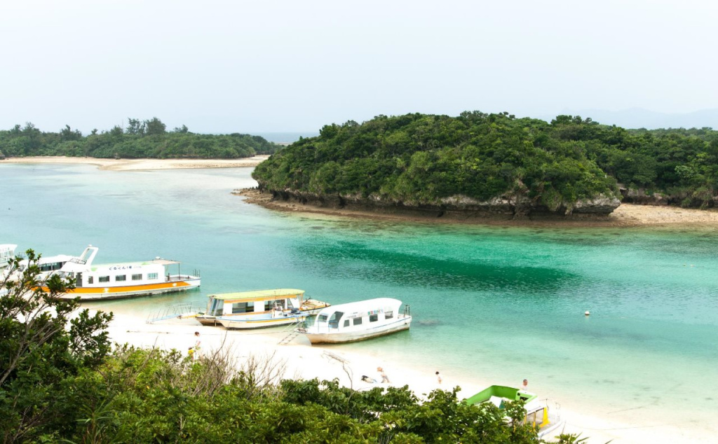 Beach & Waterfront