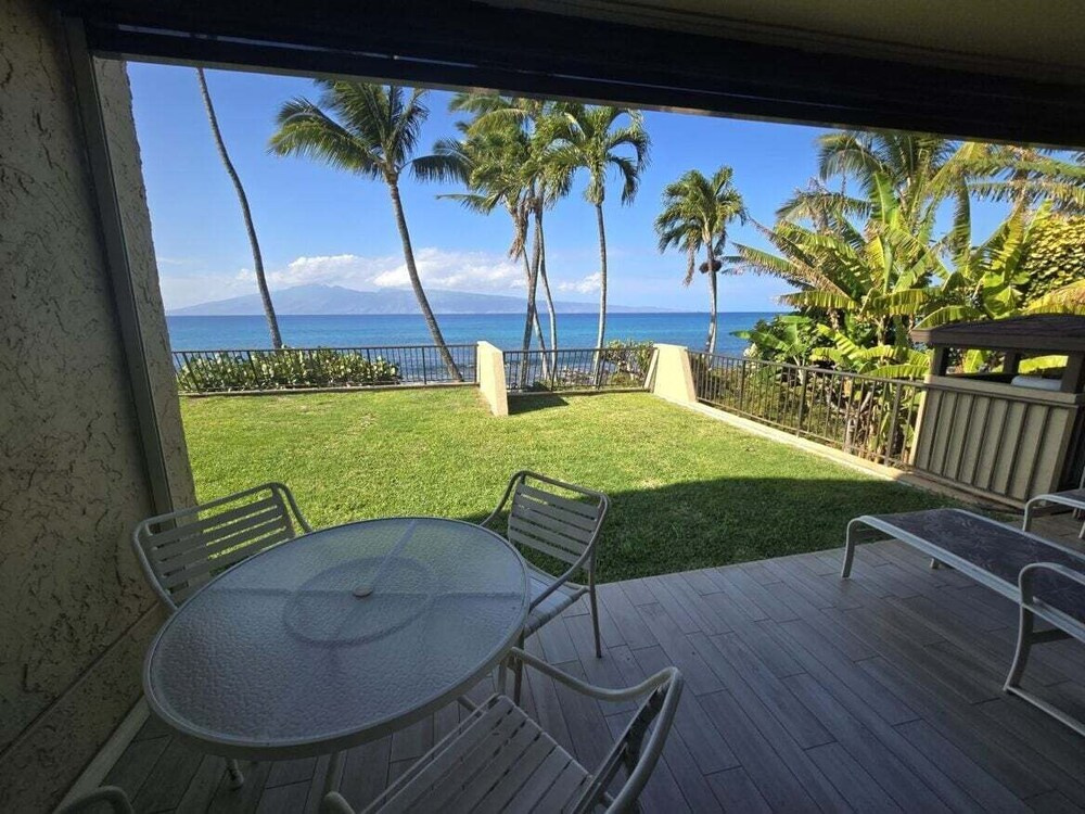 Napili Point Oceanfront Turtle Views - Unit B1 1 Bedroom Condo