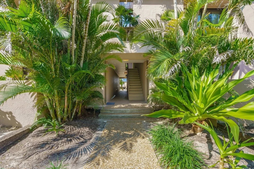 Sandy Cove Hideaway