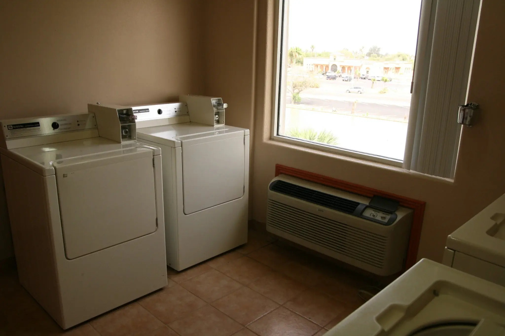 Holiday Inn Express Hotel & Suites Brownsville by IHG - Général