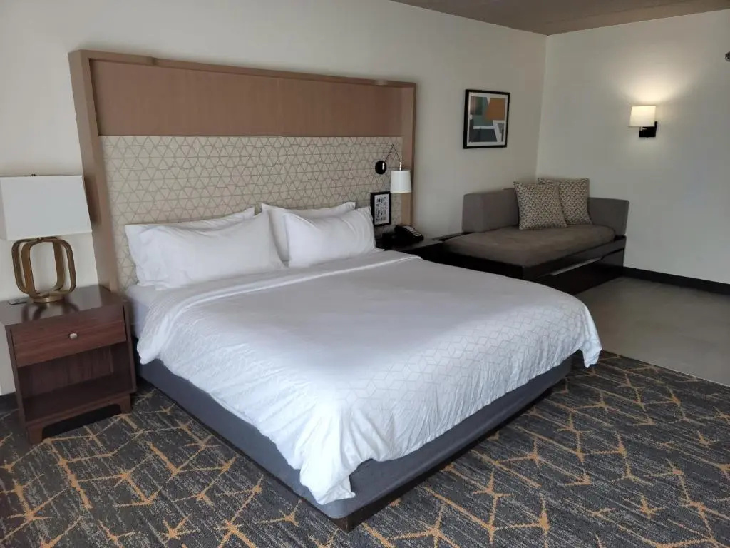 Holiday Inn & Suites Wausau-Rothschild by IHG - Chambres