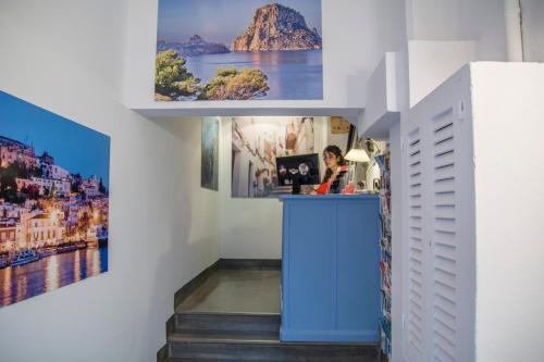 Hostal Ibiza - 17