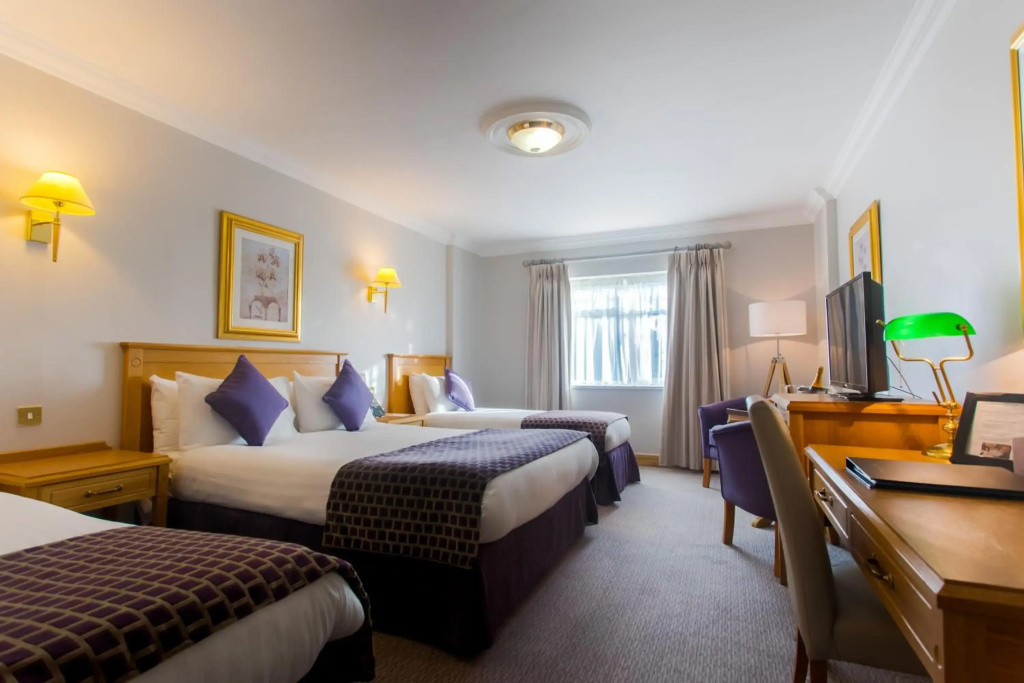 Ashdown Park Hotel - Général