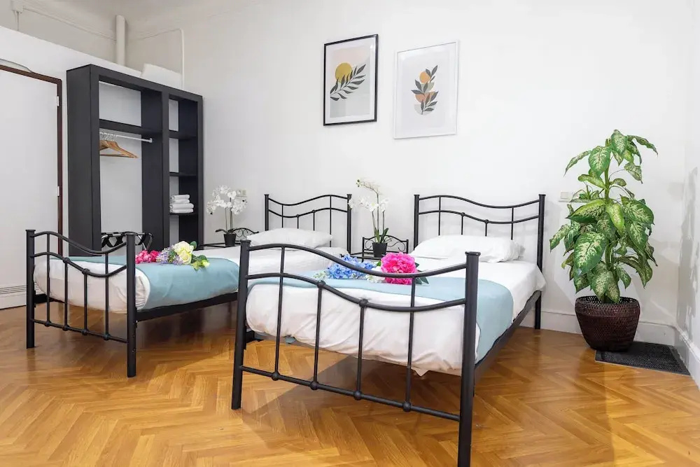 Double room (twin beds)