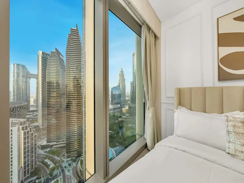 Отель Skyline Grandeur I Burj & Fountain View в Дубае