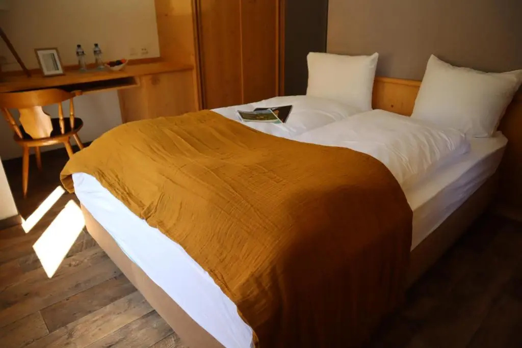 Grichting Hotel & Serviced Apartments - Chambres
