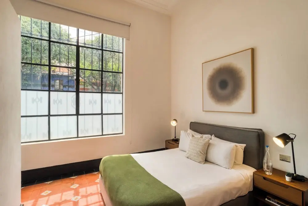 Deluxe Basement room