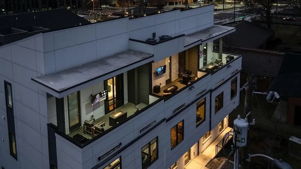 Broadway Getaway-rooftop Patio-mins to The Gulch