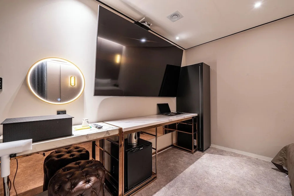 Premium room